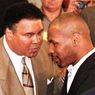 VIDEO - Saat Mike Tyson Hibur Muhammad Ali yang Sedang Sakit