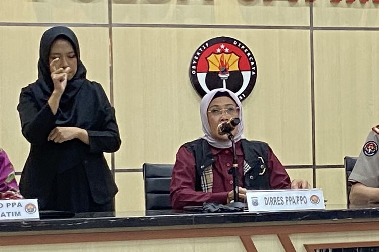 Polisi Periksa Saksi Kasus Dugaan Kekerasan Seksual Pemilik Travel Umrah di Surabaya
