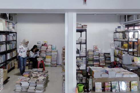 Jakbook di Pasar Kenari, Sentra Buku Murah Modern yang Sepi Pengunjung