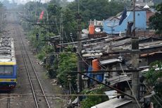 KRL 966 yang Anjlok akan Ditarik ke Depo Bukit Duri