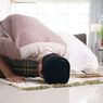 Sujud Tilawah: Pengertian, Hukum, Tata Cara, Bacaan, dan 15 Ayat Sajdah dalam Alquran