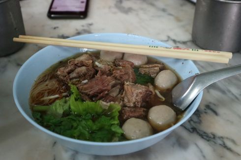 Santap Mi Bakso Daging Sapi Tenderloin di Chiang Mai, Mau Coba?