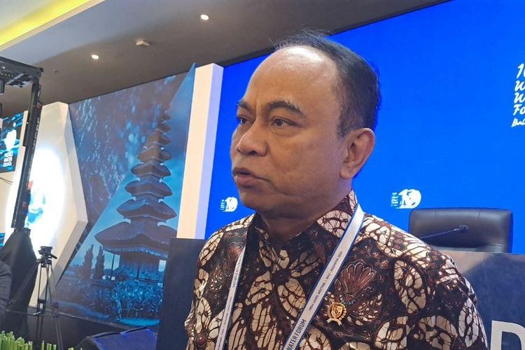 Menteri Komunikasi dan Informatika Budi Arie Setiadi dalam konferensi pers World Water Forum di Bali, Minggu (19/5/2024).