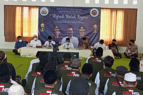 Densus 88 Ajak Puluhan Eks Napi Terorisme Ngaji Bareng Gus Baha di Rembang