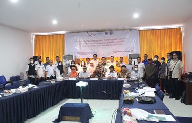 Lestarikan Populasi Cumi Bangka, Kementerian KP Rilis Konsep ...