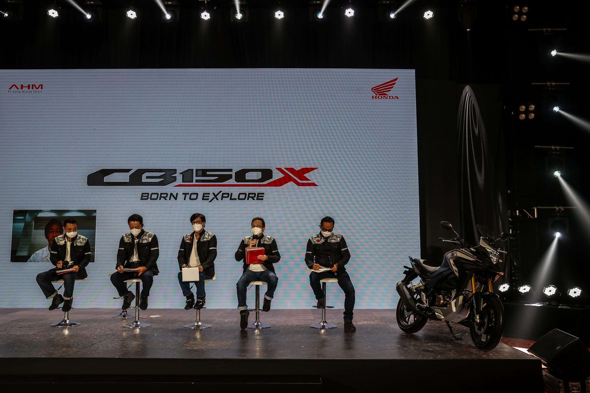 New Honda CB150X saat peluncuran di Tangerang, Jumat (12/11/2021). PT Astra Honda Motor (AHM) resmi meluncurkan New Honda CB150X. Motor sport adventure touring kelas pemula dari jajaran CB-Series.