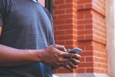 Cara Berbagi Pulsa Indosat lewat Aplikasi hingga SMS