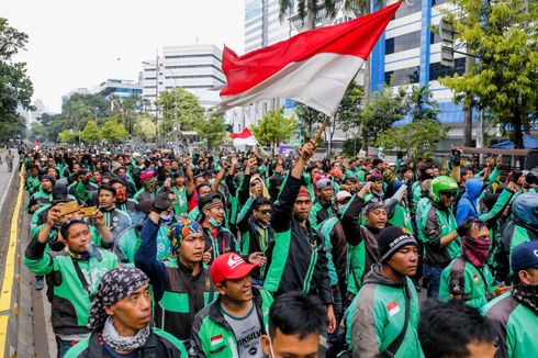 Ojek Online: Harus Banting Tulang untuk Rp 150.000 per Hari, Persaingan Sekarang Ngeri...