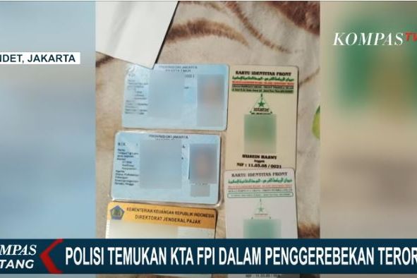 Atribut FPI di Rumah Terduga Teroris Condet, Kuasa Hukum: FPI Sudah Bubar!