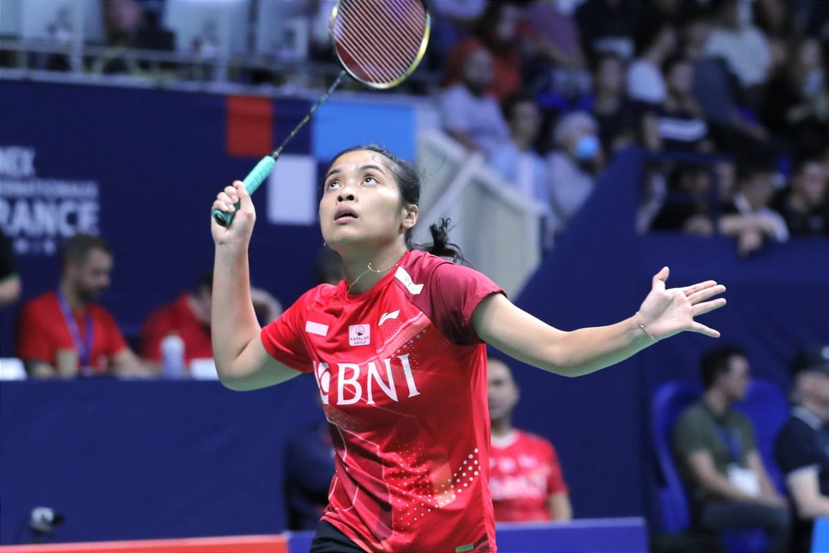 Tunggal putri Indonesia, Gregoria Mariska Tunjung, ketika menghadapi Beiwen Zhang (Amerika Serikat) pada 32 besar French Open 2022, Selasa (25/10/2022). Terkini, Gregoria Mariska Tunjung berhasil lolos ke perempat final Hylo Open 2022 usai menekuk wakil Thailand, Pornpawee Chochuwong pada fase 16 besar di Saarlandhalle, Saarbruecken, Jerman, Jumat (4/11/2022) dini hari WIB.