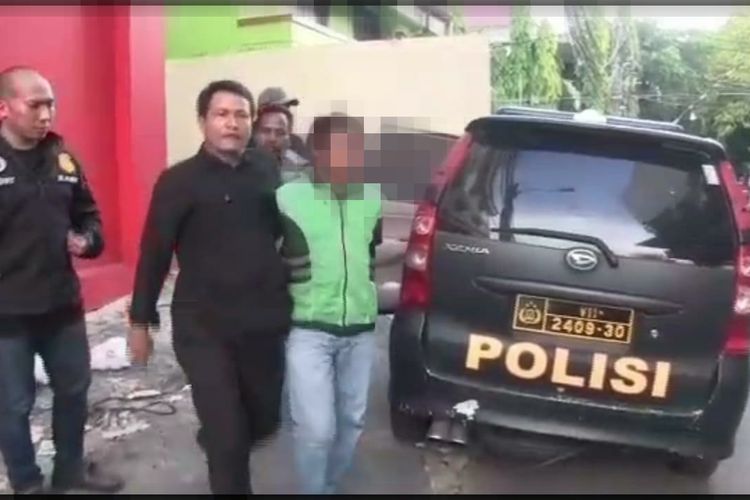 Polisi menangkap RK yang mencuri sepeda motor di kawasan Kebon Jeruk,  Jakarta Barat