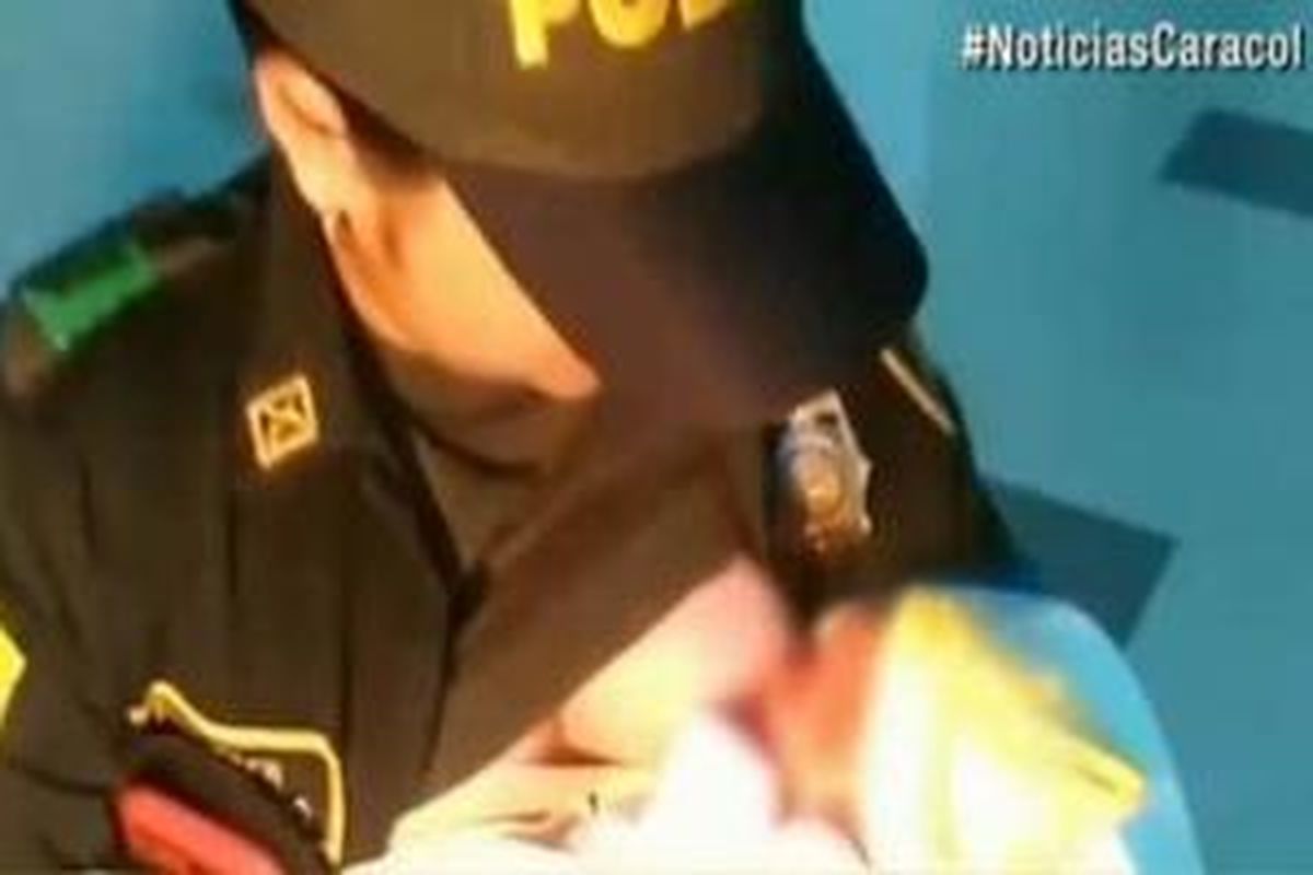 Luisa Fernanda Urrea selamatkan bayi yang dibuang sembarangan dengan memberikan ASI agar bayi bertahan hidup. 