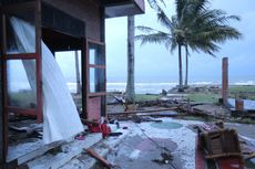 Terjadi Tsunami Saat Berlibur, Apa yang Harus Dilakukan?
