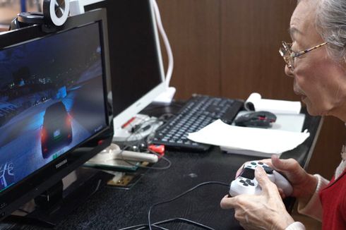 Nenek 90 Tahun dari Jepang Ini Jadi Youtuber Game Tertua di Dunia