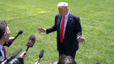Trump Yakin Bisa Tengahi Kisruh Inggris-Argentina soal Pulau Falkland