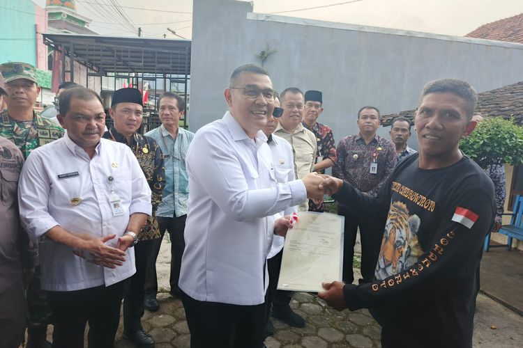 Bingungnya Warga Ungaran Terima Sertifikat Elektronik Hanya Selembar...