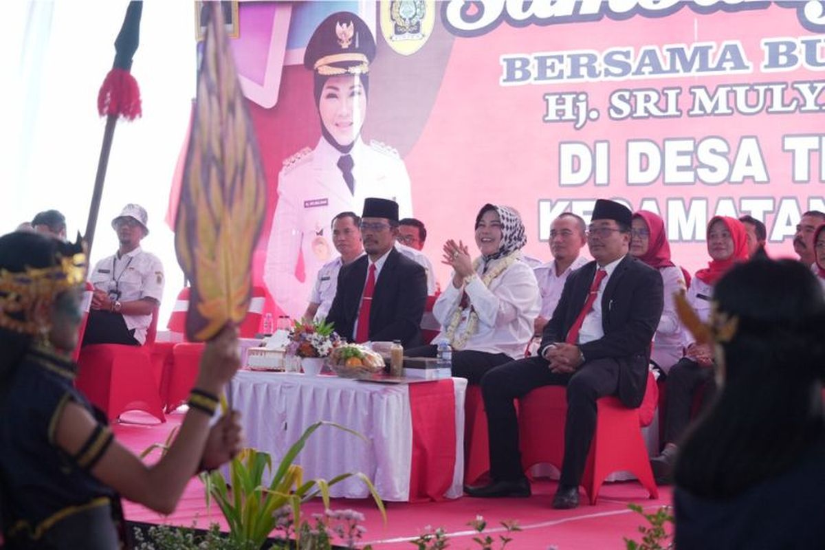 Pemkab Klaten menggelar kegiatan Sambang Warga di Desa Tlogowatu.