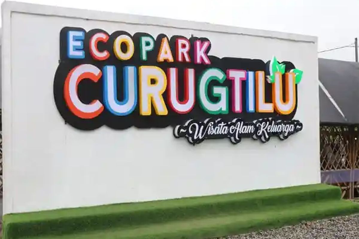 Area gerbang masuk di Ecopark Curugtilu Ciwidey, Bandung, Jawa Barat.