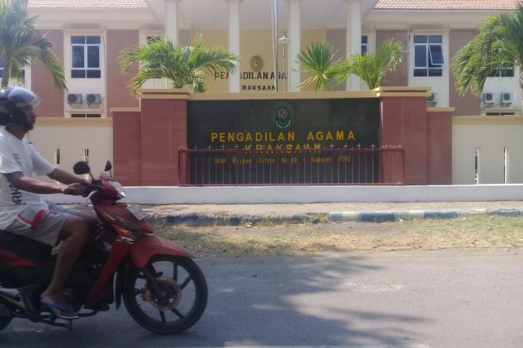 Dalam sebulan, Pengadilan Agama Kraksaan Kabupaten Peobolinggo memutus 333 kasus perceraian.