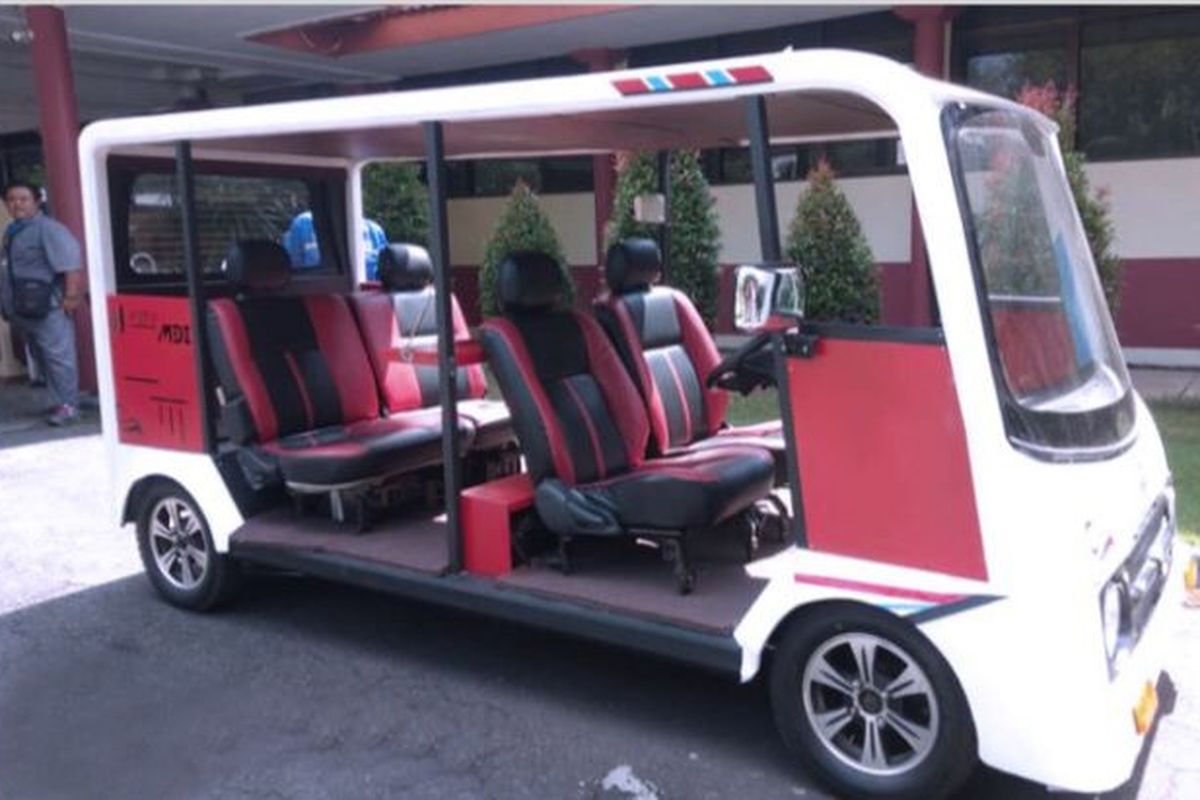 Mobil listrik karya Politeknik Negeri Jember.