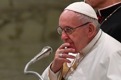Paus Fransiskus Izinkan Perubahan dalam Kalimat Doa Bapa Kami