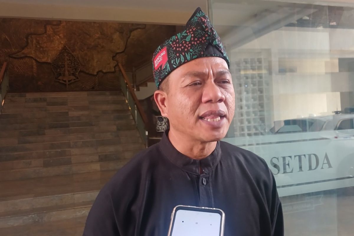 Bupati Bandung Dadang Supriatna saat ditemui di Soreang Kabupaten Bandung, Jawa Barat, Jumat (4/7/2025)