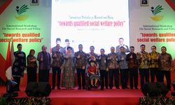 Dengan Kebijakan Berbasis Riset, Mensos Ingin Putus Rantai Kemiskinan