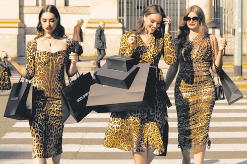 Dolce & Gabbana Jadi Label Mewah Pertama yang Tawarkan Ukuran Inklusif
