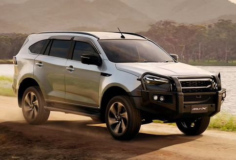 Isuzu mu-X Tour Mate Meluncur, Lengkap dengan Aksesori