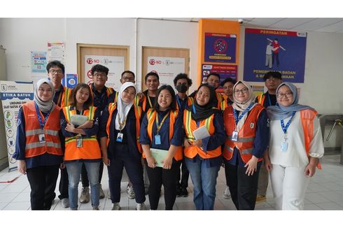 Mahasiswa MNP Belajar Manajemen Rantai Pasok Secara Langsung di LEL Warehouse