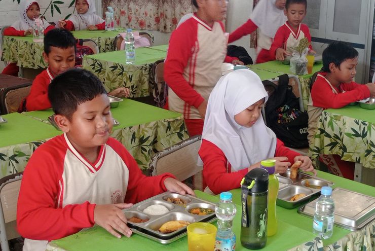 Melihat Sisi Lain MBG dari Sudut Keamanan Pangan