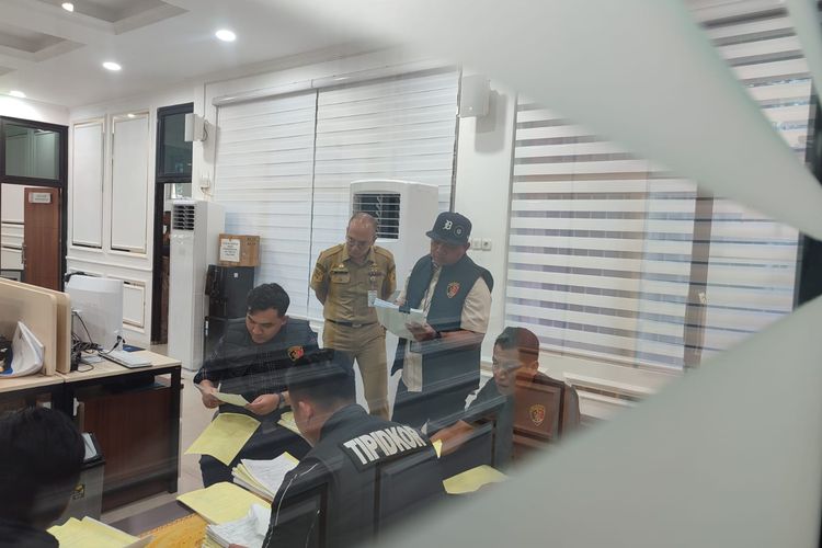Polda Bengkulu Geledah Gedung BKAD dan RSKJ Soeprapto 