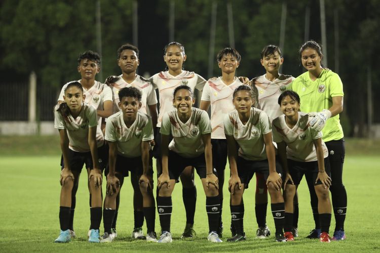 Skuad timnas Indonesia yang akan bertanding di Piala AFF Wanita U18 2022 di Palembang, Sumater Selatan, Indonesia, pada 22 Juli-4 Agustus 2022. 