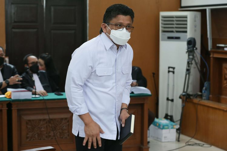 Terdakwa kasus pembunuhan berencana Brigadir Nofriansyah Yosua Hutabarat atau Brigadir J, Ferdy Sambo menjalani sidang pembacaan tuntutan di Pengadilan Negeri Jakarta Selatan, Selasa (17/1/2023). Ia dituntut hukuman penjara seumur hidup oleh Jaksa Penuntut Umum