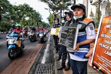 Ini Bahayanya Mengendarai Sepeda Motor Sambil Merokok