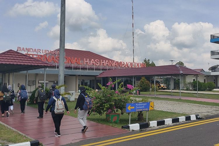 Tiba di bandara HAS Hanandjoeddin, Tanjung Pandan, Belitung, Sabtu (9/11/2019).