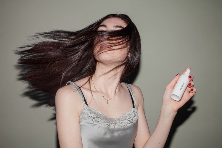 6 Warna Rambut yang Akan Jadi Tren di Tahun 2025