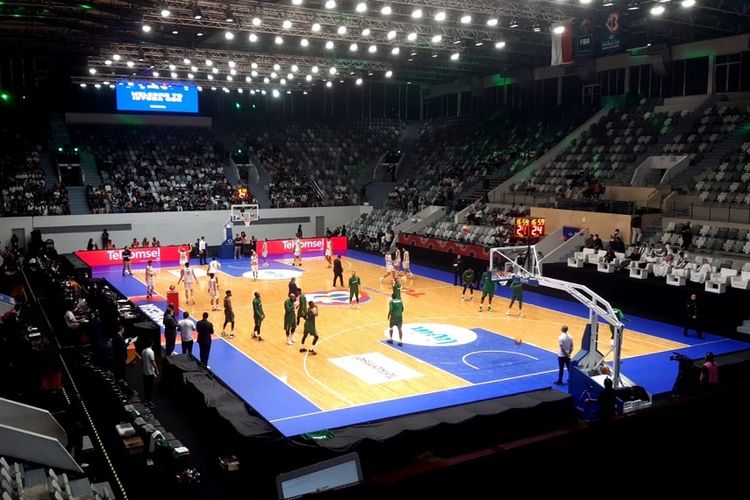 Laga timnas basket Indonesia vs Arab Saudi dalam Window 3 Kualifikasi FIBA World Cup 2023 Zona Asia di Istora Senayan, Jakarta, pada Jumat (1/7/2022) malam WIB.