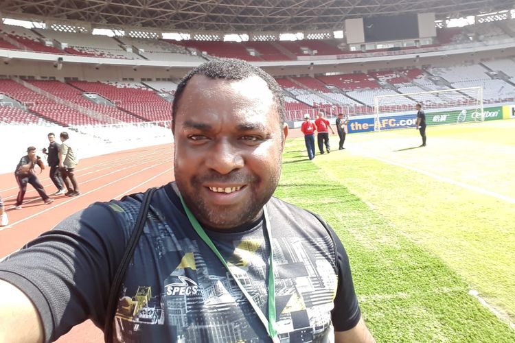 Media Officer Persipura, Eveerth Zacharias Joumilena 