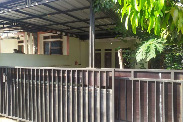 Rumah Terduga Teroris di Arcamanik Bandung sepi penghuni dan tak ada aktivitas pasca penggeledahan dilakukan Densus 88.