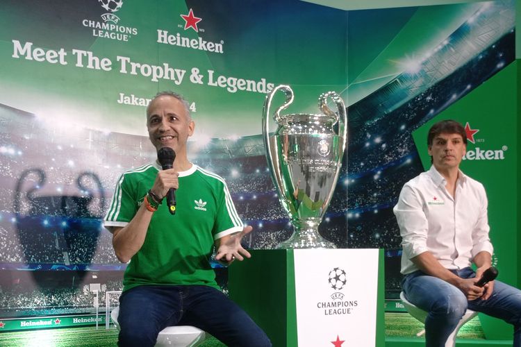 Pembukaan acara Meet The UEFA Champion League Trophy & Legends, pada Jumat (26/4/2024) di Jakarta. Dihadiri oleh salah satu mantan pemain Real Madrid, Fernando Morientes.