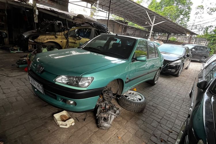 Segini Konsumsi BBM Mobil Peugeot Lansiran 90-an