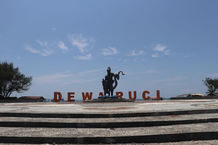 Pantai Dewaruci Jatimalang di Purworejo, Jawa Tengah.