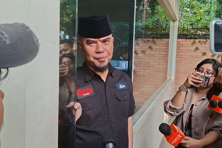 Resmi Jadi Kakek, Ahmad Dhani Ingin Dipanggil Jiddi