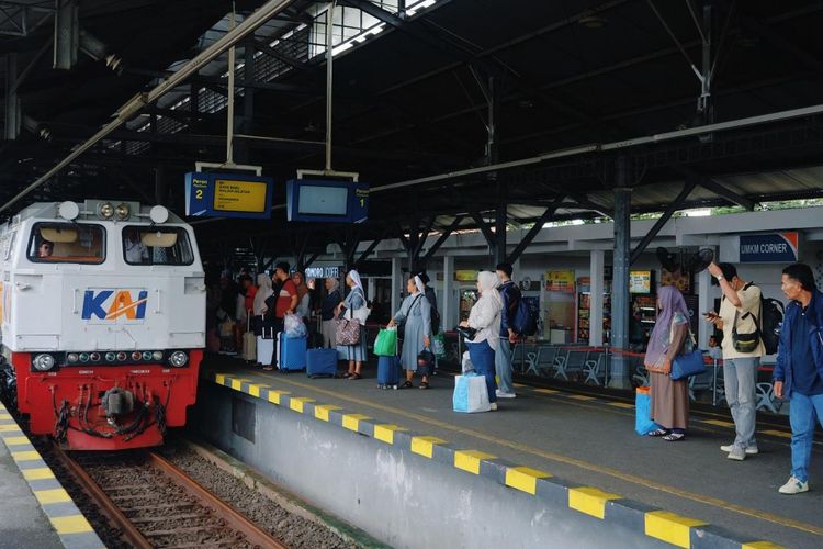 Gempa Jogja, Perjalanan 20 Kereta Api Jalur Selatan Terlambat untuk Pemeriksaan