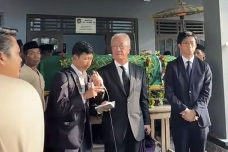 Kisah Pemulangan Pekerja Purworejo yang Meninggal di Jepang, Diantar CEO hingga Rumah Duka