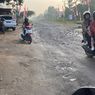 Warga Sebut Perbaikan Jalan Rusak di Lampung Hanya Ditimbun Batu Tanpa Diaspal