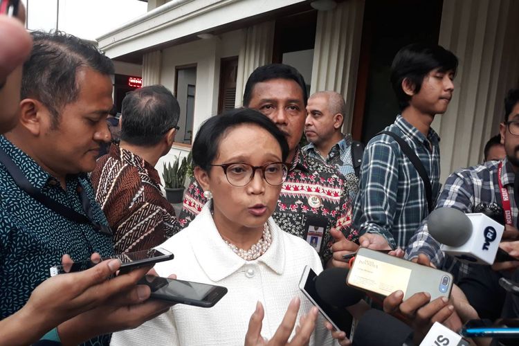 Menteri Luar Negeri (Menlu) Retno Marsudi di kantor Kemneko Polhukam, Jakarta Pusat, Jumat (27/12/2019).