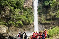 Daya Tarik Air Terjun Coban Baung Pasuruan, Berada di Lereng Gunung