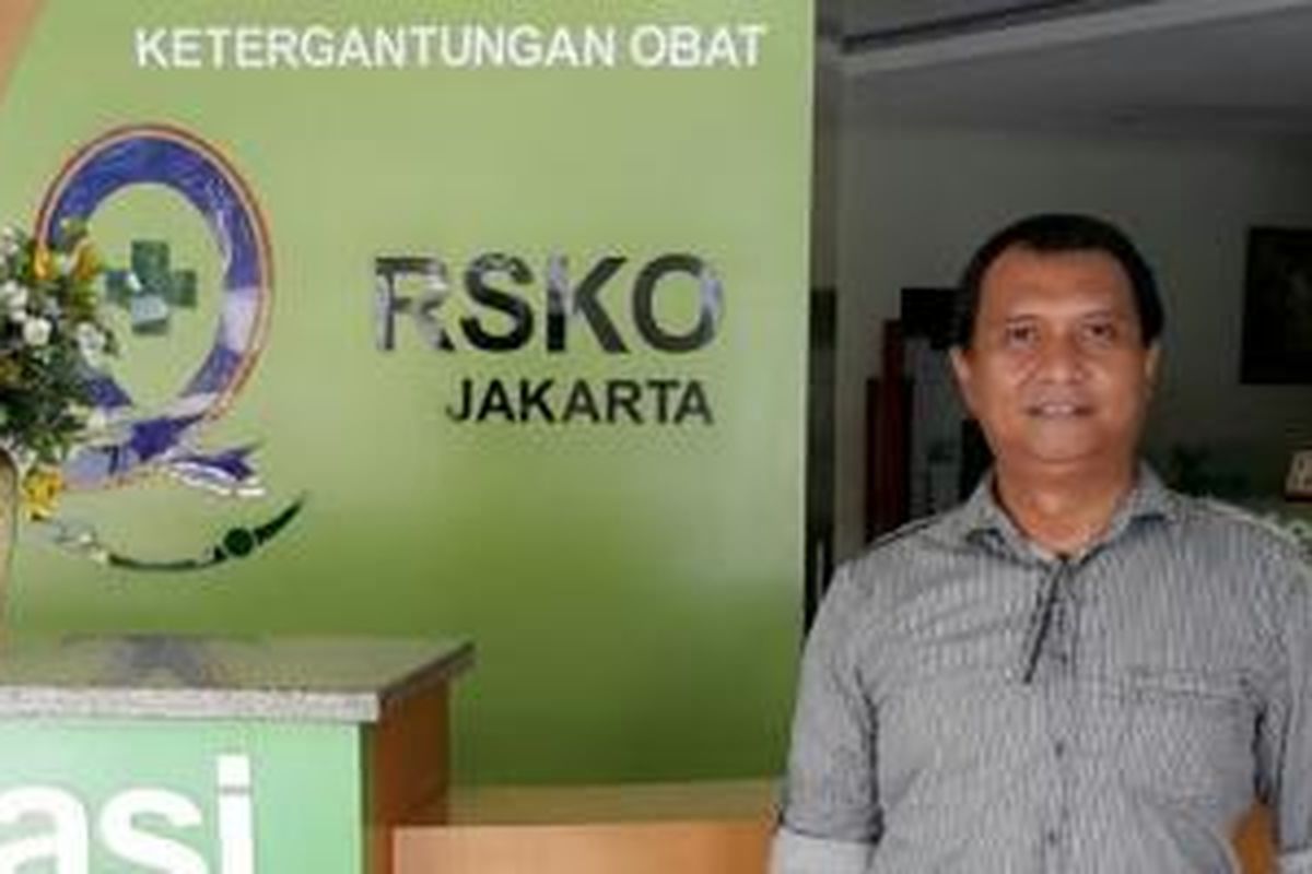 Gitaris PADI, Ari Tri Sosianto atau Ari 'PADI', diabadikan usai menjalani proses rehabilitasi di Rumah Sakit Kecanduan Obat (RSKO) Cibubur pada 19 Juli 2015 lalu.